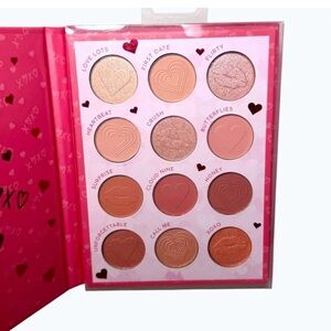 Beauty Concepts 12 Shade Eyeshadow
Palette (Rosy Nudes)